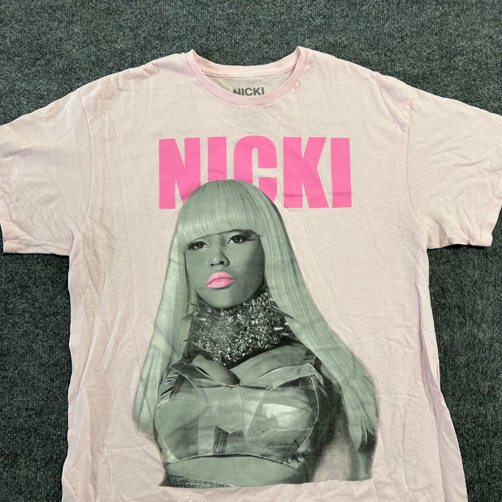 Nicki Minaj T-Shirt Womens Size L Pink Graphic Print Cotton Short Sleeve